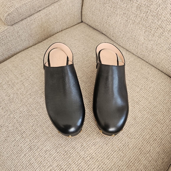 J. Crew Convertible Leather Clogs - Picture 4 of 8
